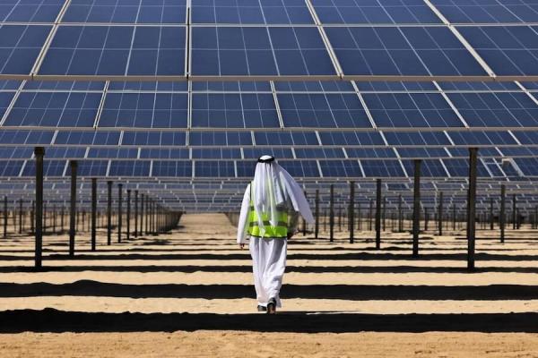 Perspectivas de desarrollo de productos fotovoltaicos y aplicaciones de fusibles en el Medio Oriente